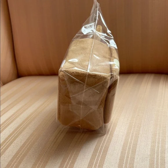 Pokemon Eevee Deck Box - Brown and Cream - Picture 6 of 10